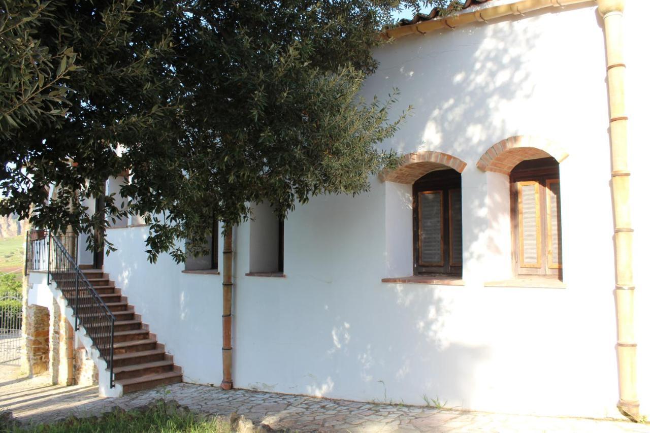 Ponte Calatrasi Agriturismo Roccamena Exterior foto